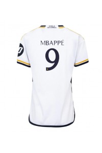 Fotbalové Dres Real Madrid Kylian Mbappe #9 Dámské Domácí Oblečení 2023-24 Krátký Rukáv